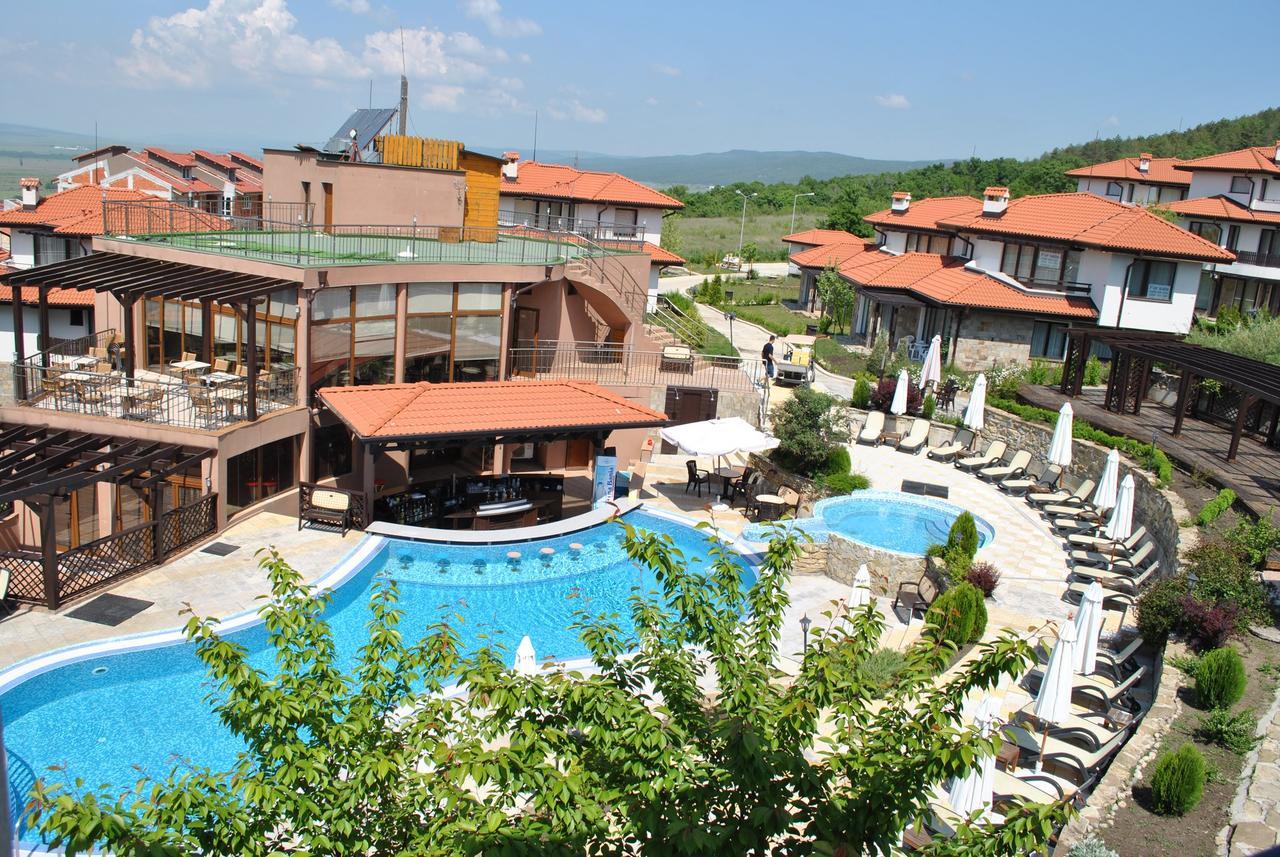 Bay View Villas - Luxury Villas & Apartments 코샤리챠 외부 사진
