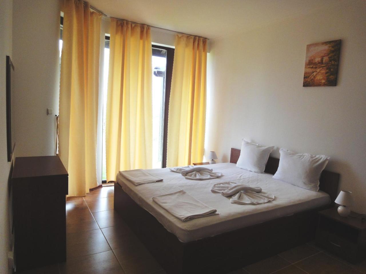 Bay View Villas - Luxury Villas & Apartments 코샤리챠 외부 사진